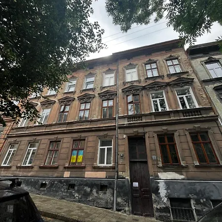 Aparthotel Iren Politech 3*