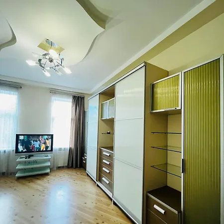 Aparthotel Iren Politech 3*